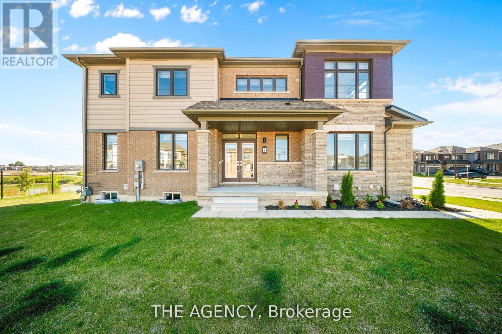 1 Bee Crescent, Brantford, Ontario  N3T 0V7 - Photo 3 - X12865152