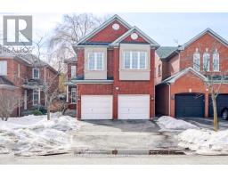 17 MONACO CRESCENT, Richmond Hill, Ontario