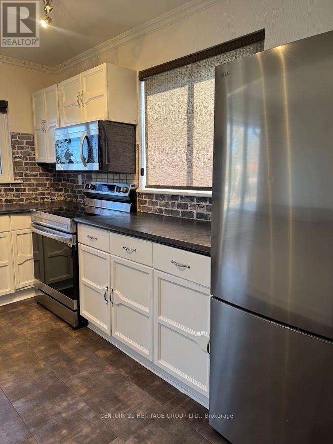 Main - 34 Kitimat Crescent, Aurora, Ontario L4G 3C3 - Photo 9 - N12720682