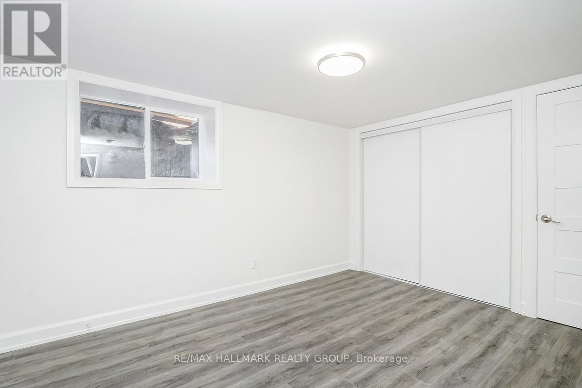 B - 848 Trojan Avenue, Ottawa, Ontario  K1K 2P9 - Photo 17 - X12865442