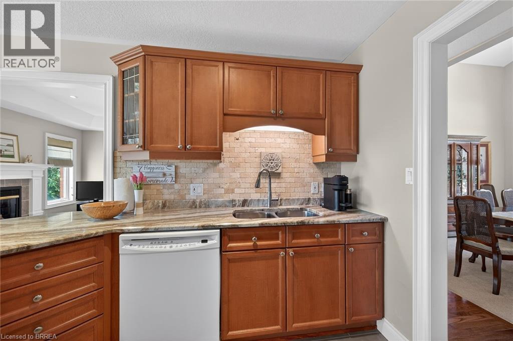 96 Pleasant Ridge Road, Brantford, Ontario  N3R 0B8 - Photo 14 - 40807269