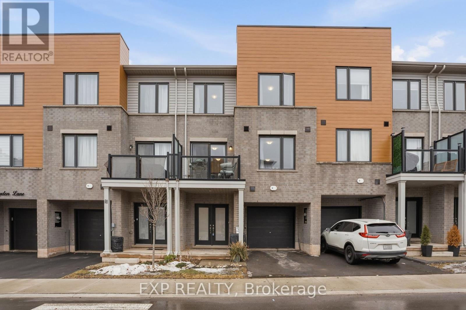 94 DRYDEN LANE, Hamilton, Ontario