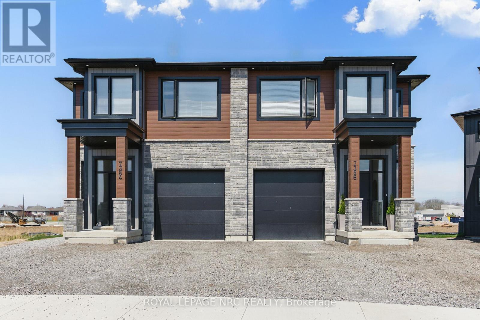 7384 Splendour Drive, Niagara Falls, Ontario  L2H 3V8 - Photo 2 - X12865344