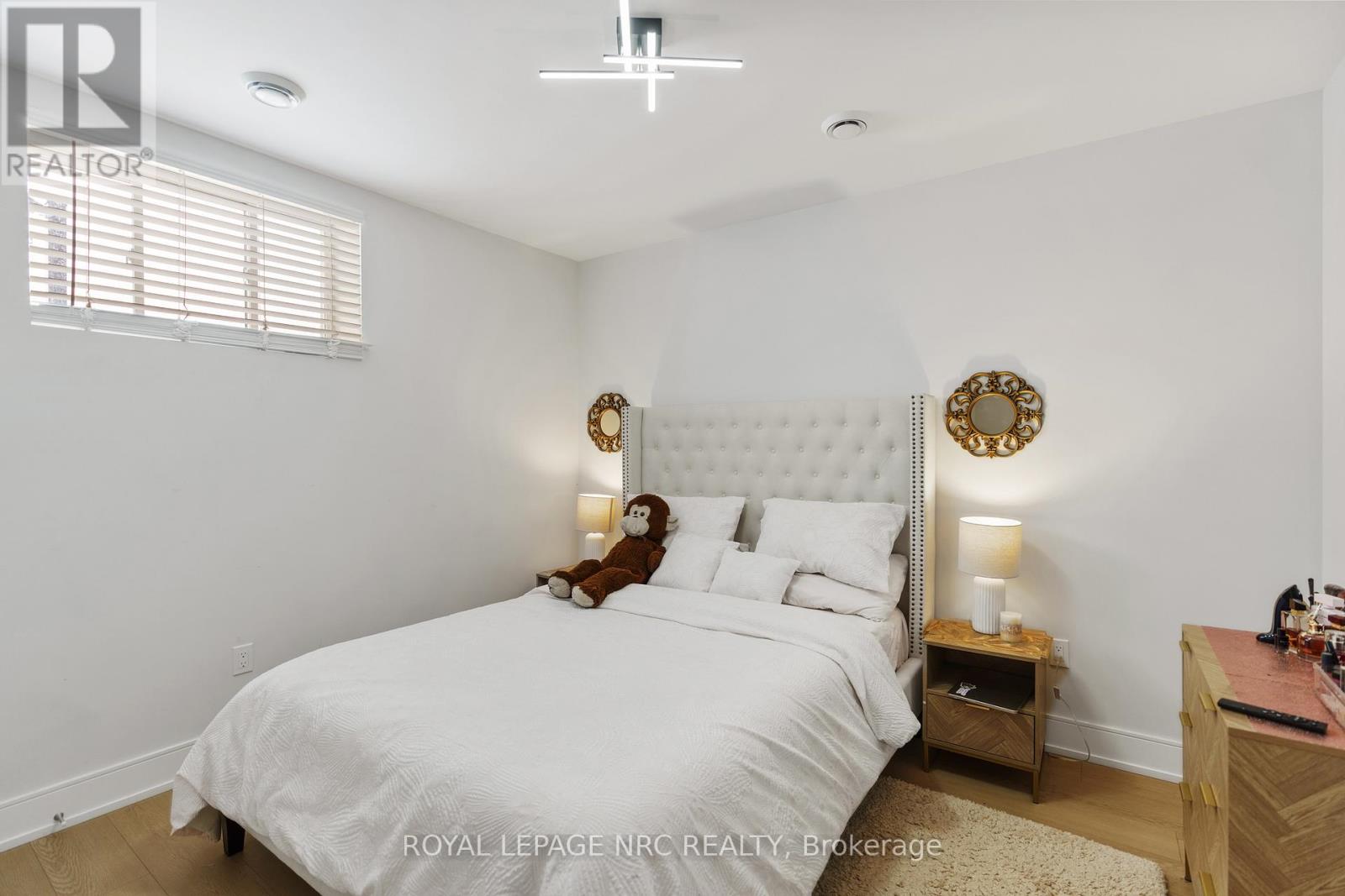 7384 Splendour Drive, Niagara Falls, Ontario  L2H 3V8 - Photo 30 - X12865344