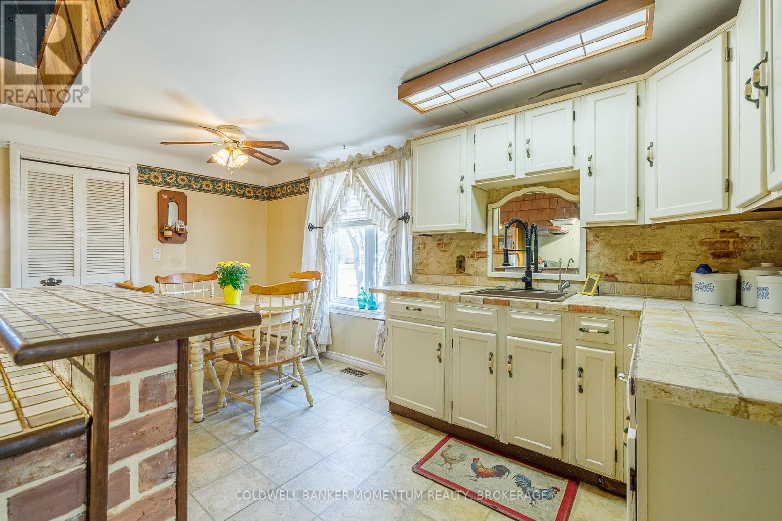 279 Gilmore Road, Fort Erie, Ontario  L2A 2M7 - Photo 14 - X12865580