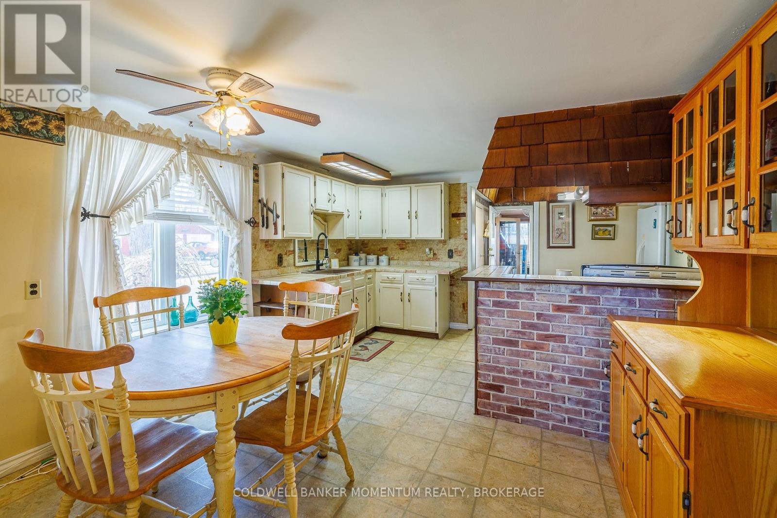 279 Gilmore Road, Fort Erie, Ontario  L2A 2M7 - Photo 16 - X12865580