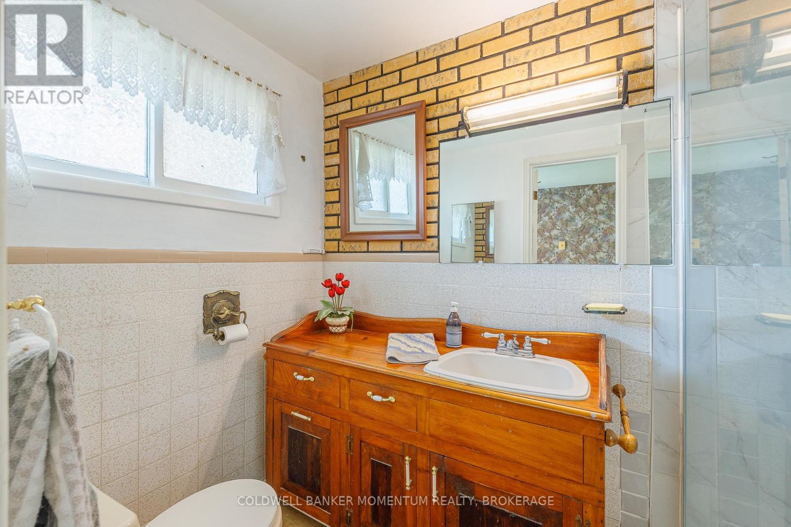 279 Gilmore Road, Fort Erie, Ontario  L2A 2M7 - Photo 25 - X12865580