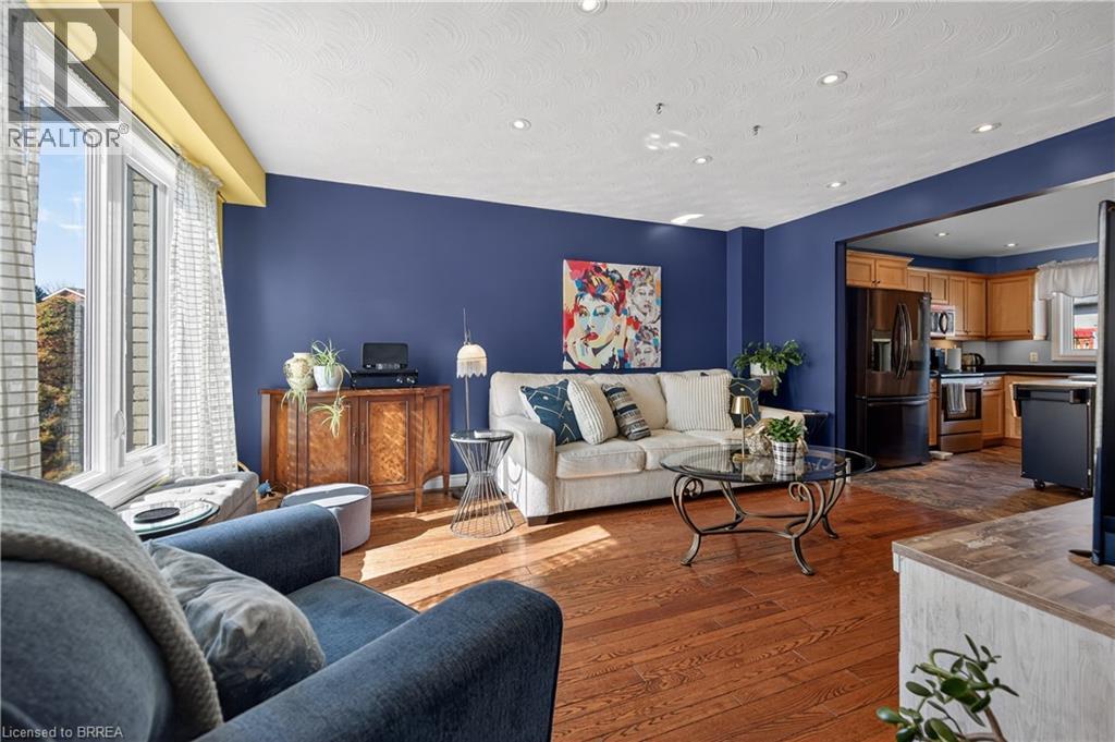 6 Winter Way, Brantford, Ontario  N3T 6E6 - Photo 8 - 40801399