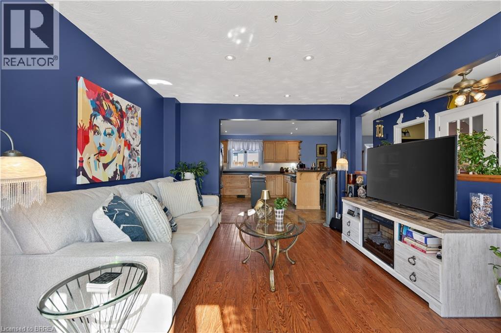 6 Winter Way, Brantford, Ontario  N3T 6E6 - Photo 9 - 40801399