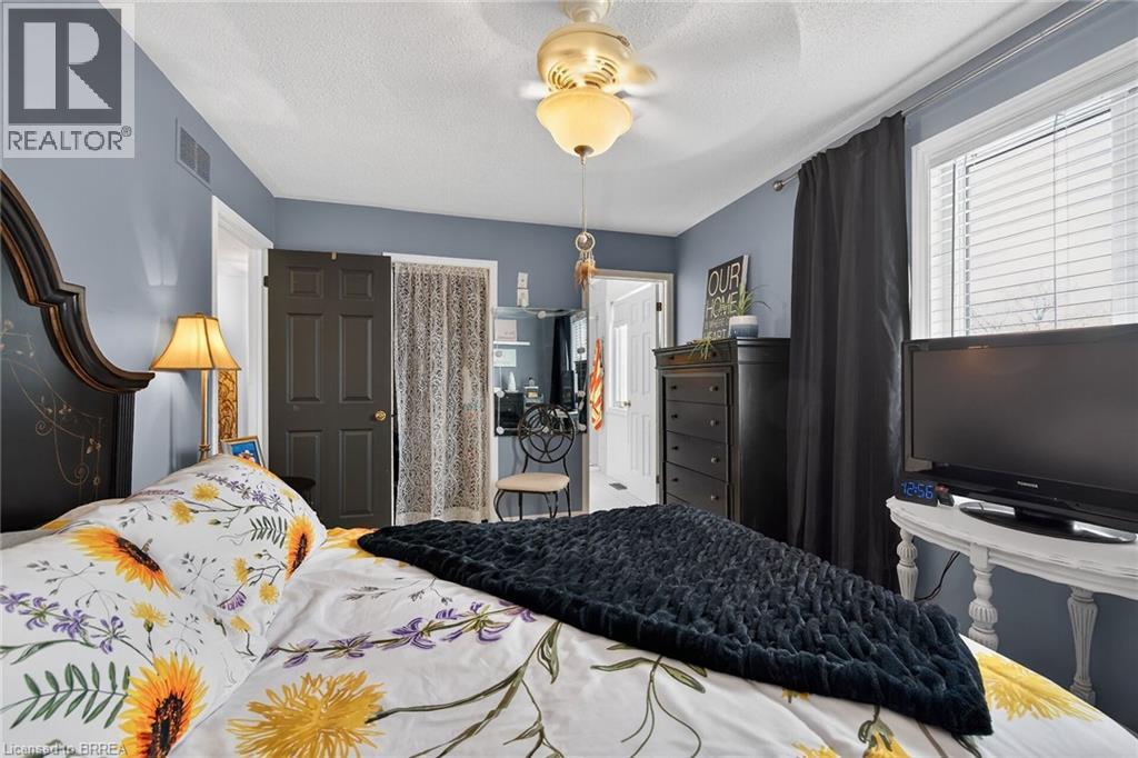 6 Winter Way, Brantford, Ontario  N3T 6E6 - Photo 28 - 40801399