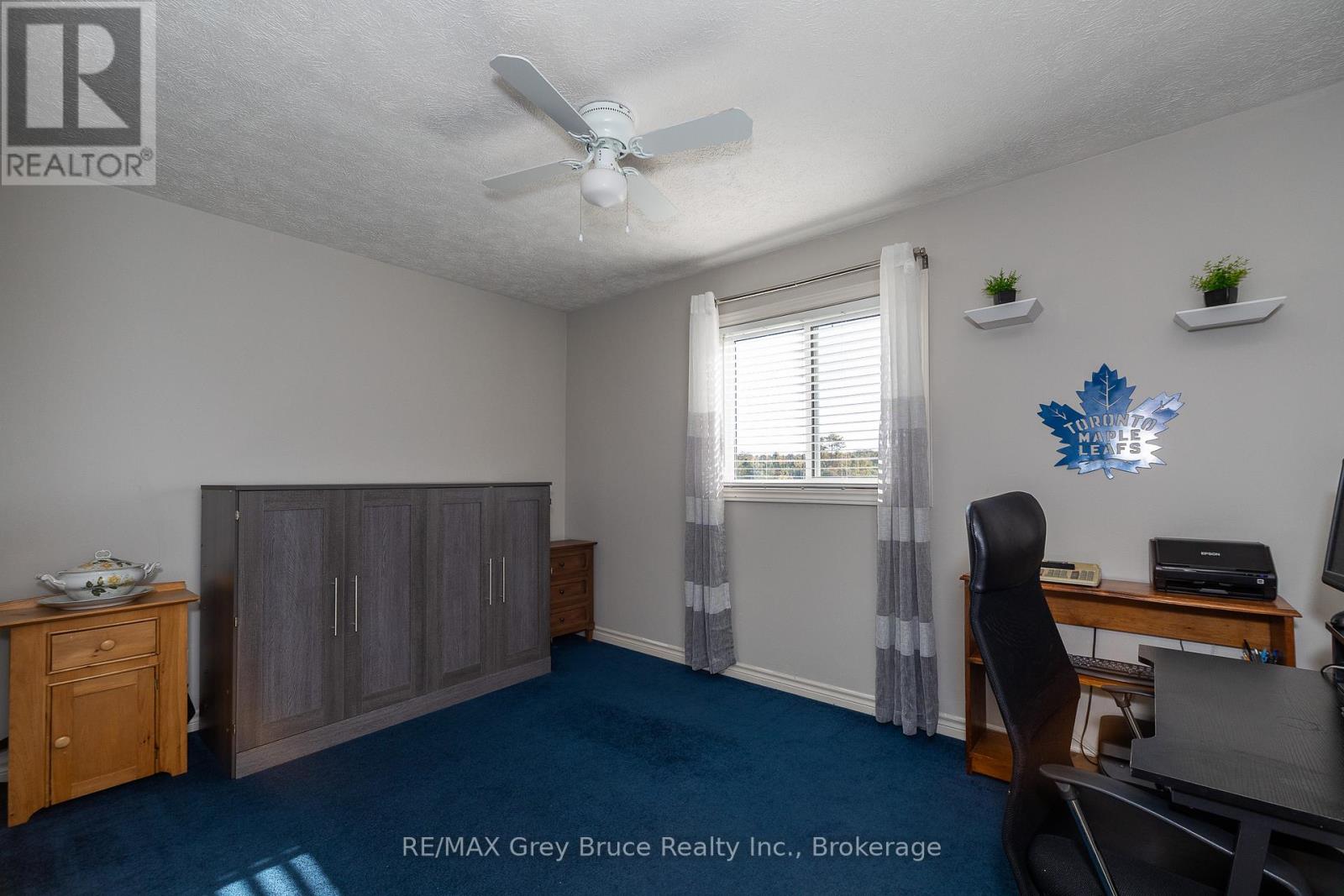 200050 10 Side Road, Georgian Bluffs, Ontario  N0H 2K0 - Photo 14 - X12865548