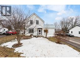 590 SIMCOE STREET, Warwick-Watford, Ontario