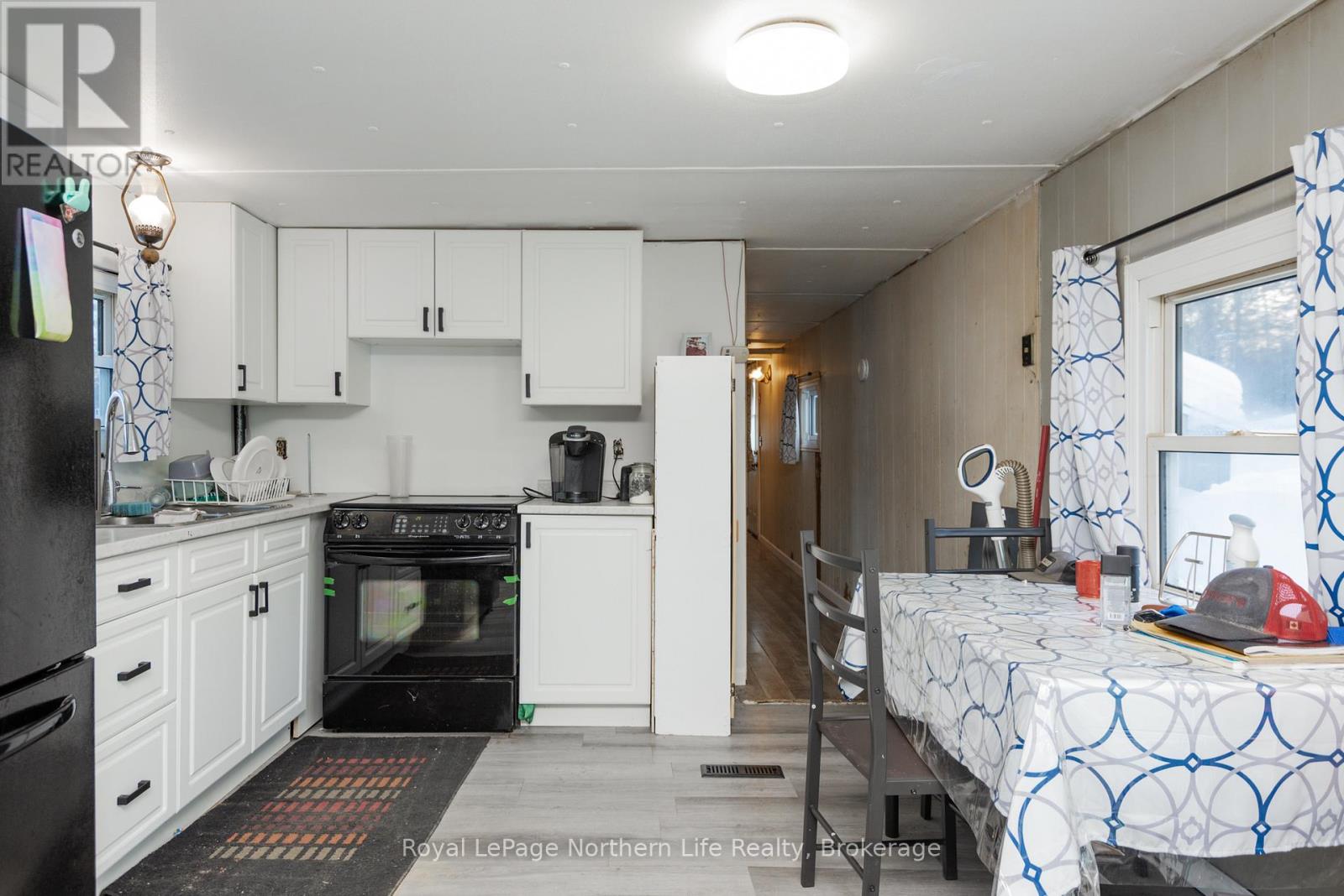 36 - 5887 Highway 11 N, North Bay, Ontario  P1B 8G3 - Photo 12 - X12865512