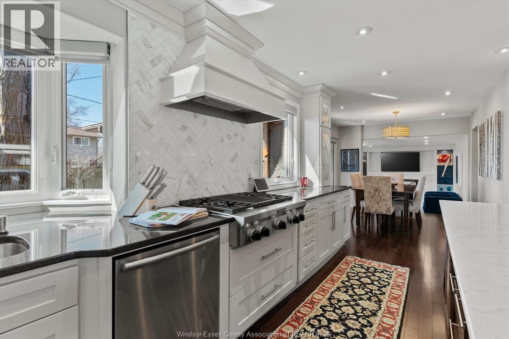 2905 Glenwood, Windsor, Ontario  N9E 2X7 - Photo 12 - 26004950