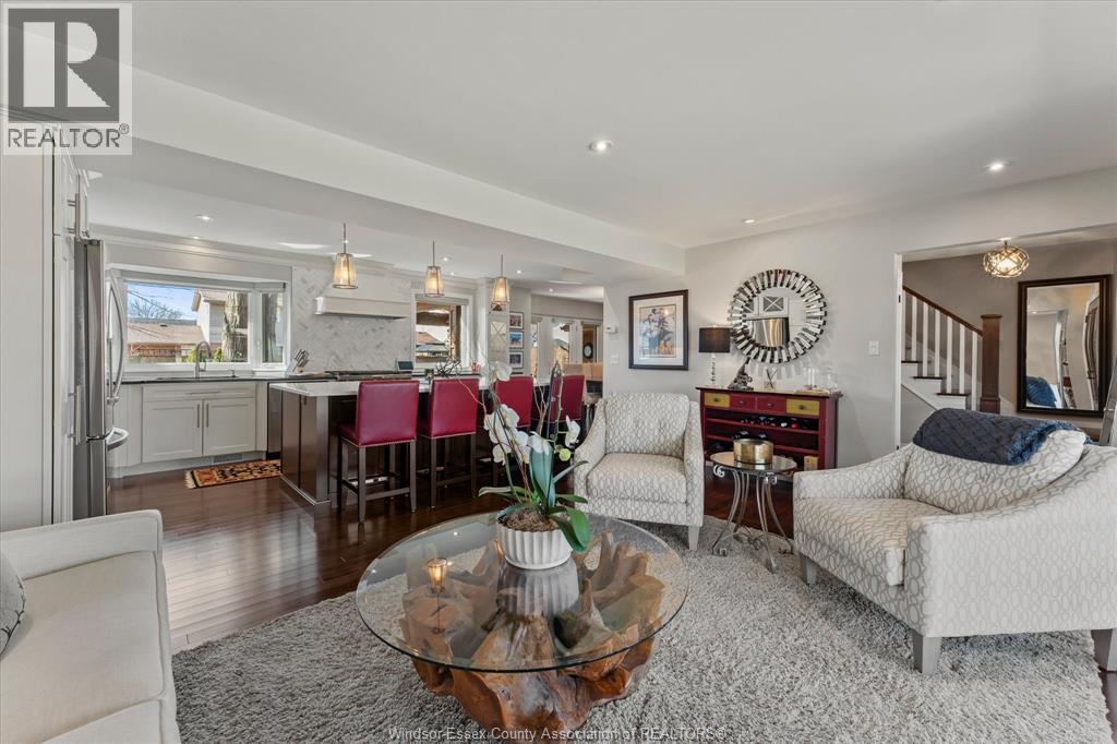 2905 Glenwood, Windsor, Ontario  N9E 2X7 - Photo 5 - 26004950