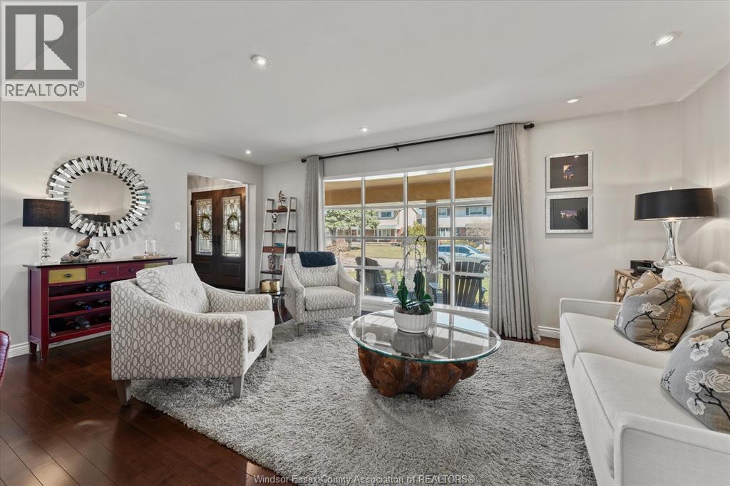 2905 Glenwood, Windsor, Ontario  N9E 2X7 - Photo 6 - 26004950
