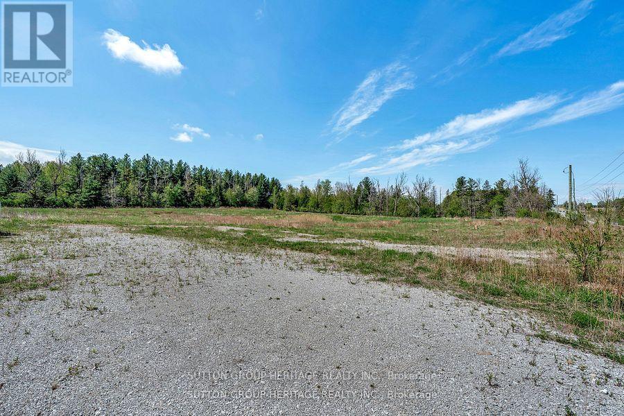 3187 Stouffville Road, Whitchurch-Stouffville, Ontario  L4A 3W9 - Photo 21 - N12395049