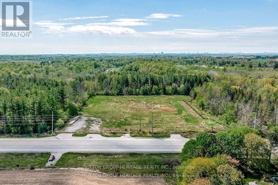 3187 Stouffville Road, Whitchurch-Stouffville, Ontario  L4A 3W9 - Photo 4 - N12395049