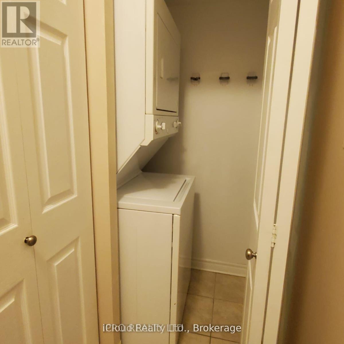 1107 - 388 Prince Of Wales Drive, Mississauga, Ontario L5B 0A1 - Photo 14 - W12777828
