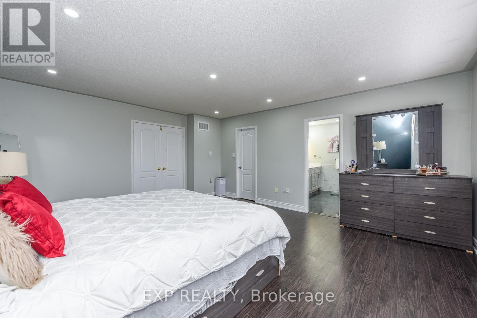 7 Chapparal Drive, Brampton, Ontario  L6R 3C5 - Photo 31 - W12803316