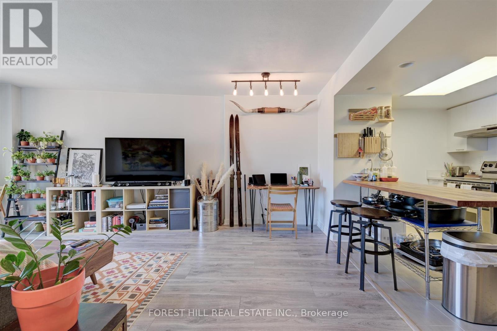 509 - 456 COLLEGE STREET Toronto (Palmerston-Little Italy), ON M6G 4A3