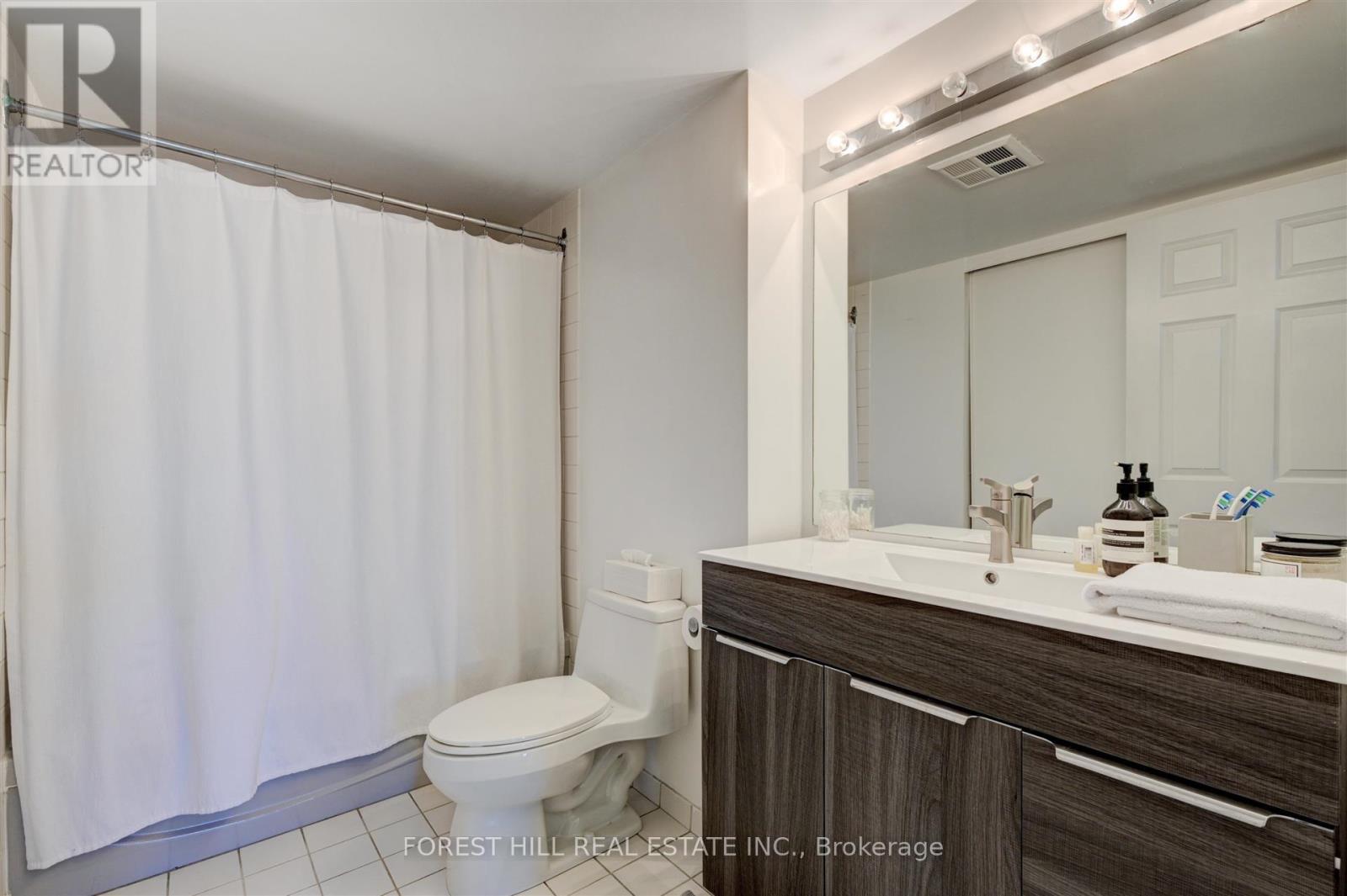 509 - 456 COLLEGE STREET Toronto (Palmerston-Little Italy), ON M6G 4A3