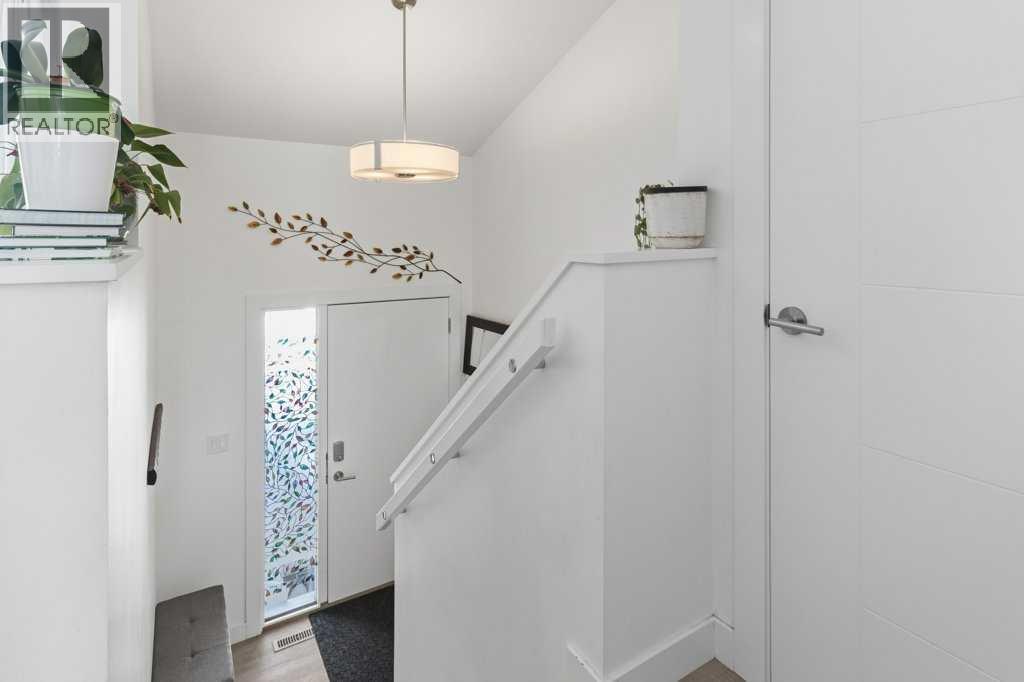 53 Ellington Crescent, Red Deer, Alberta  T4P 3E5 - Photo 4 - A2289852