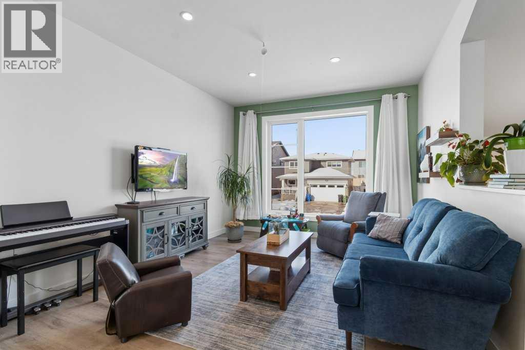 53 Ellington Crescent, Red Deer, Alberta  T4P 3E5 - Photo 13 - A2289852