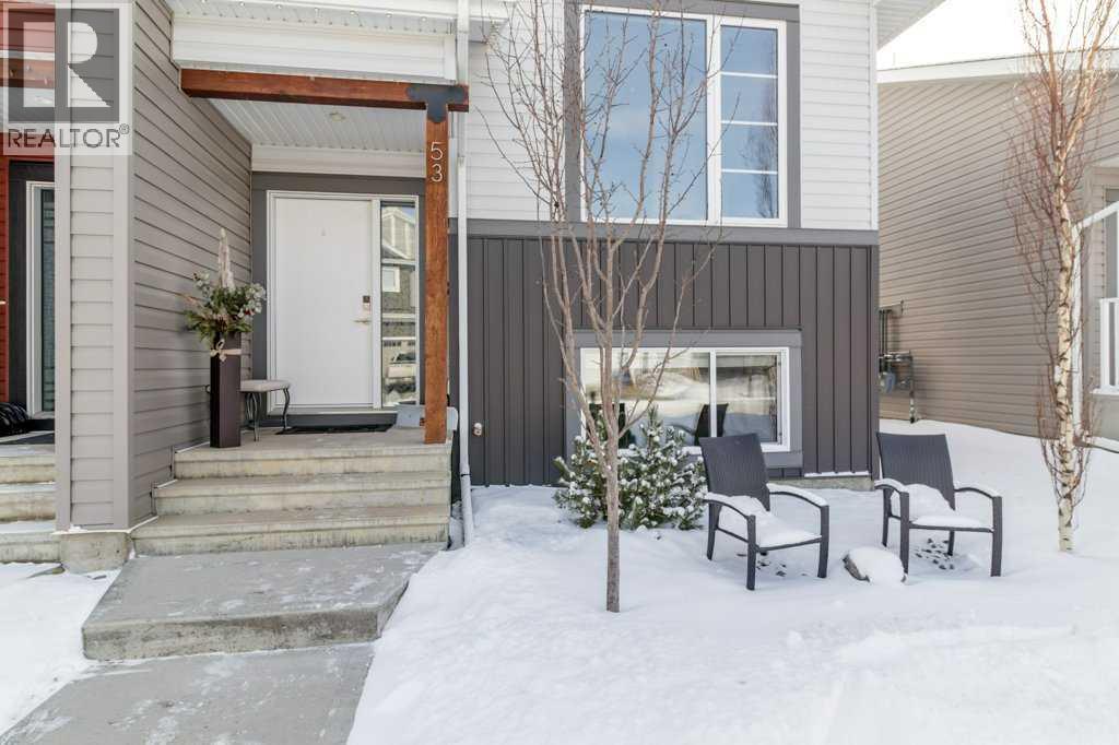 53 Ellington Crescent, Red Deer, Alberta  T4P 3E5 - Photo 2 - A2289852