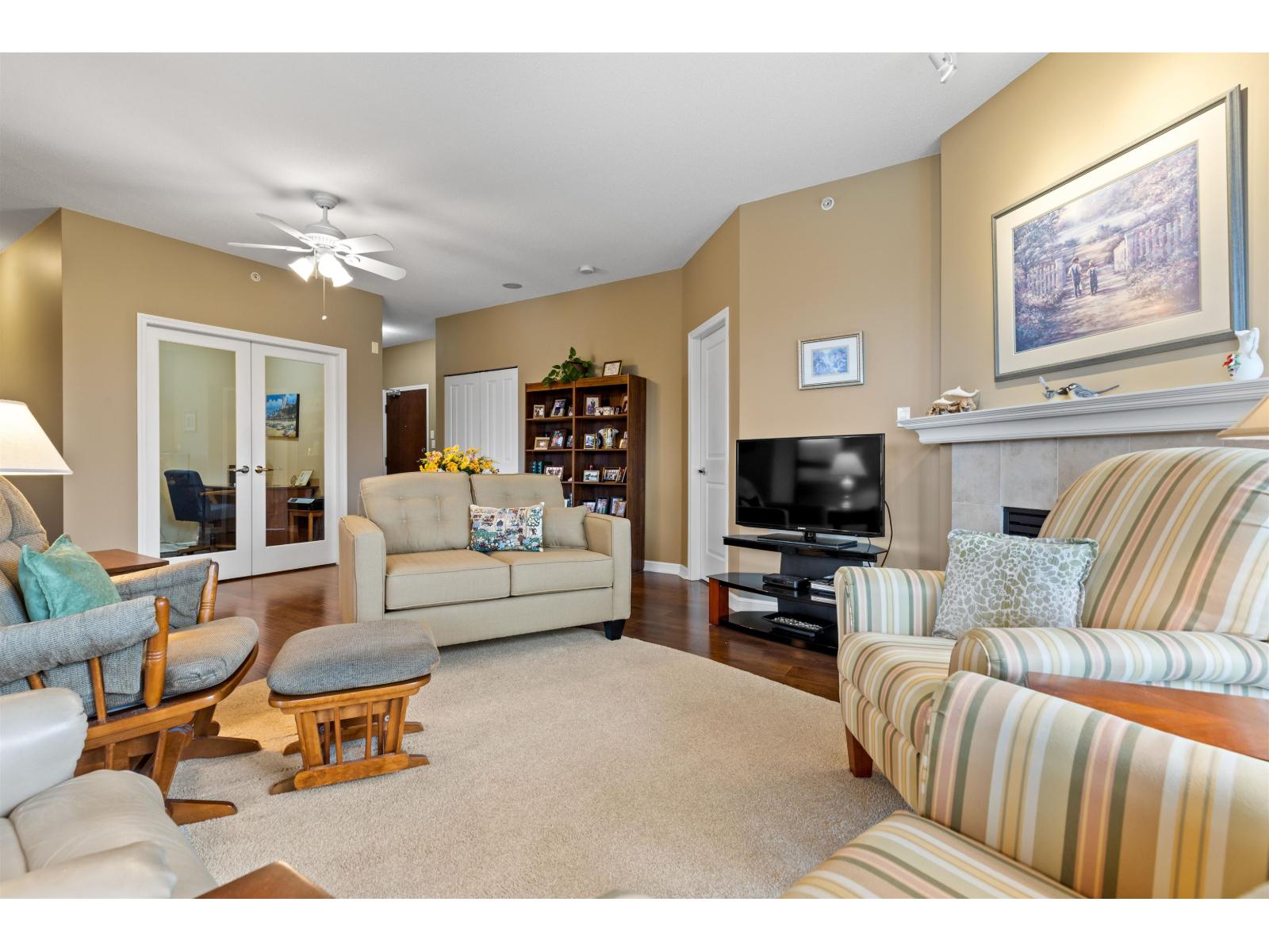 304 1581 Foster Street, White Rock, British Columbia  V4B 5M1 - Photo 13 - R3097240