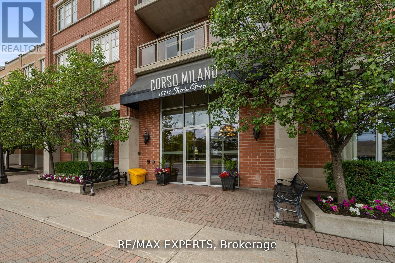 105 - 10211 Keele Street, Vaughan (Maple), Ontario  L6A 4R7 - Photo 2 - N12865408