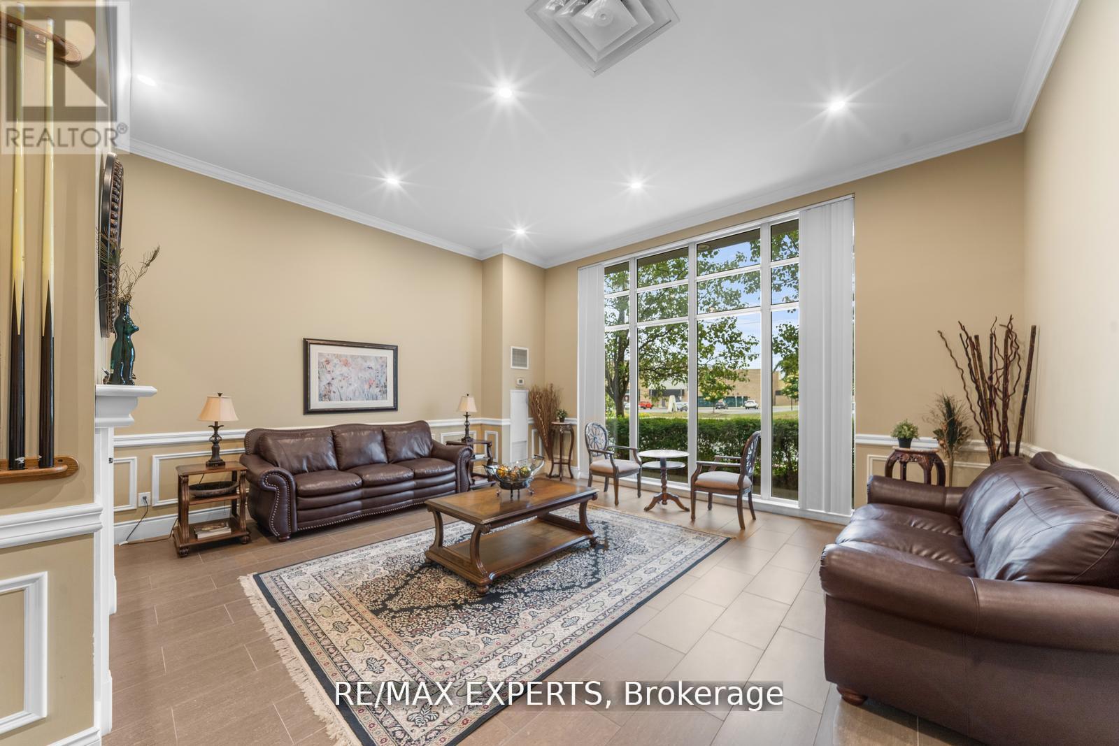 105 - 10211 Keele Street, Vaughan (Maple), Ontario  L6A 4R7 - Photo 35 - N12865408