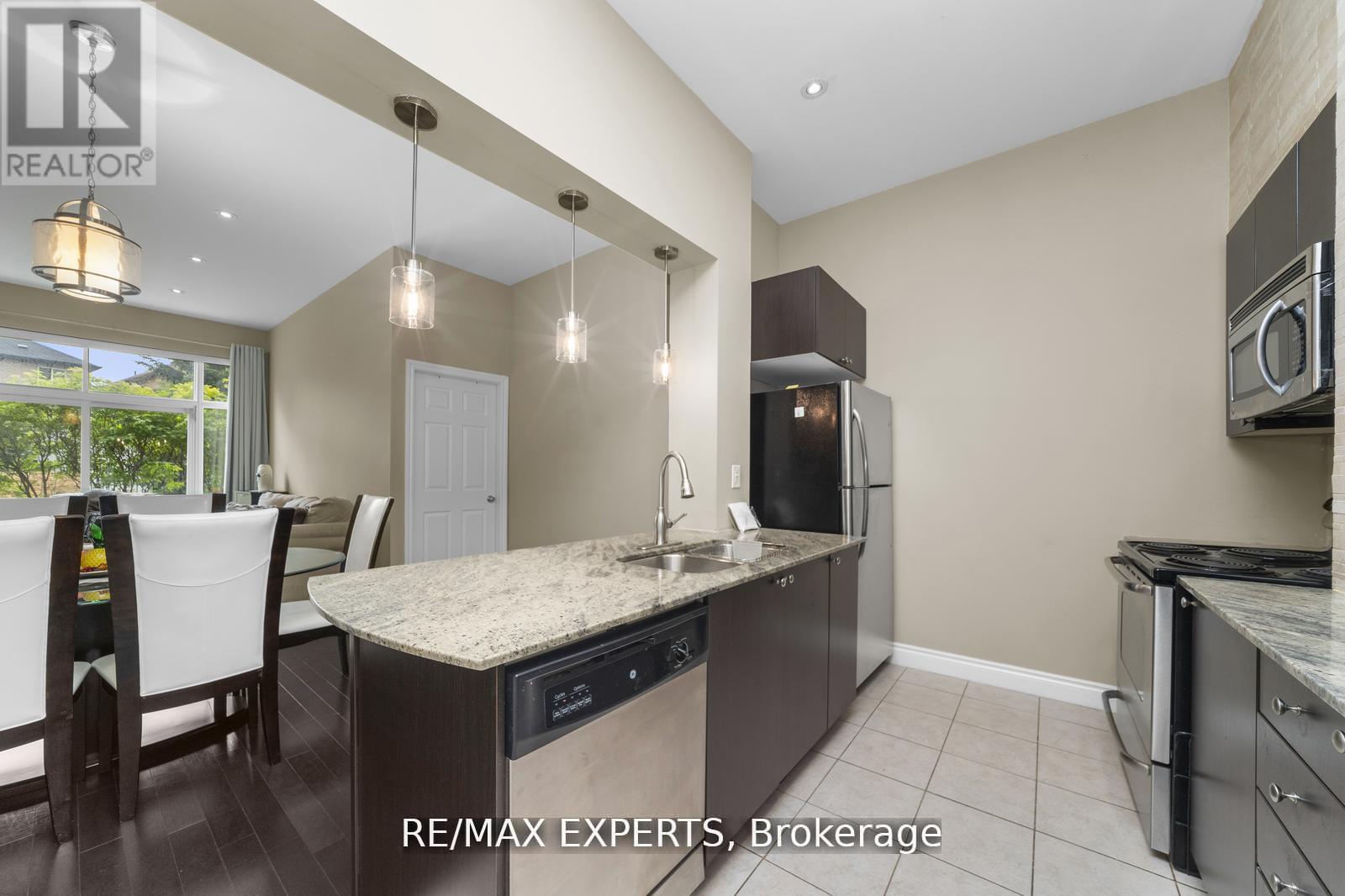 105 - 10211 Keele Street, Vaughan (Maple), Ontario  L6A 4R7 - Photo 9 - N12865408