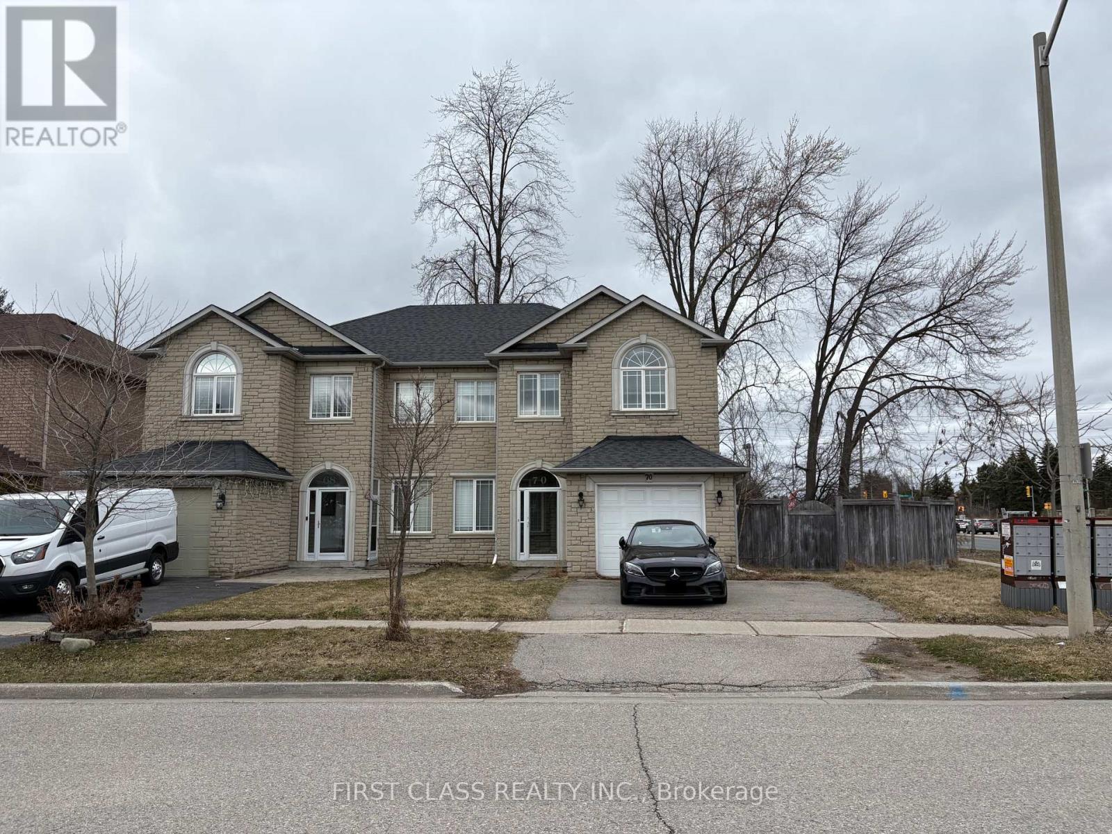 70 Loredana Court, Richmond Hill (Langstaff), Ontario  L4C 0P2 - Photo 3 - N12865482