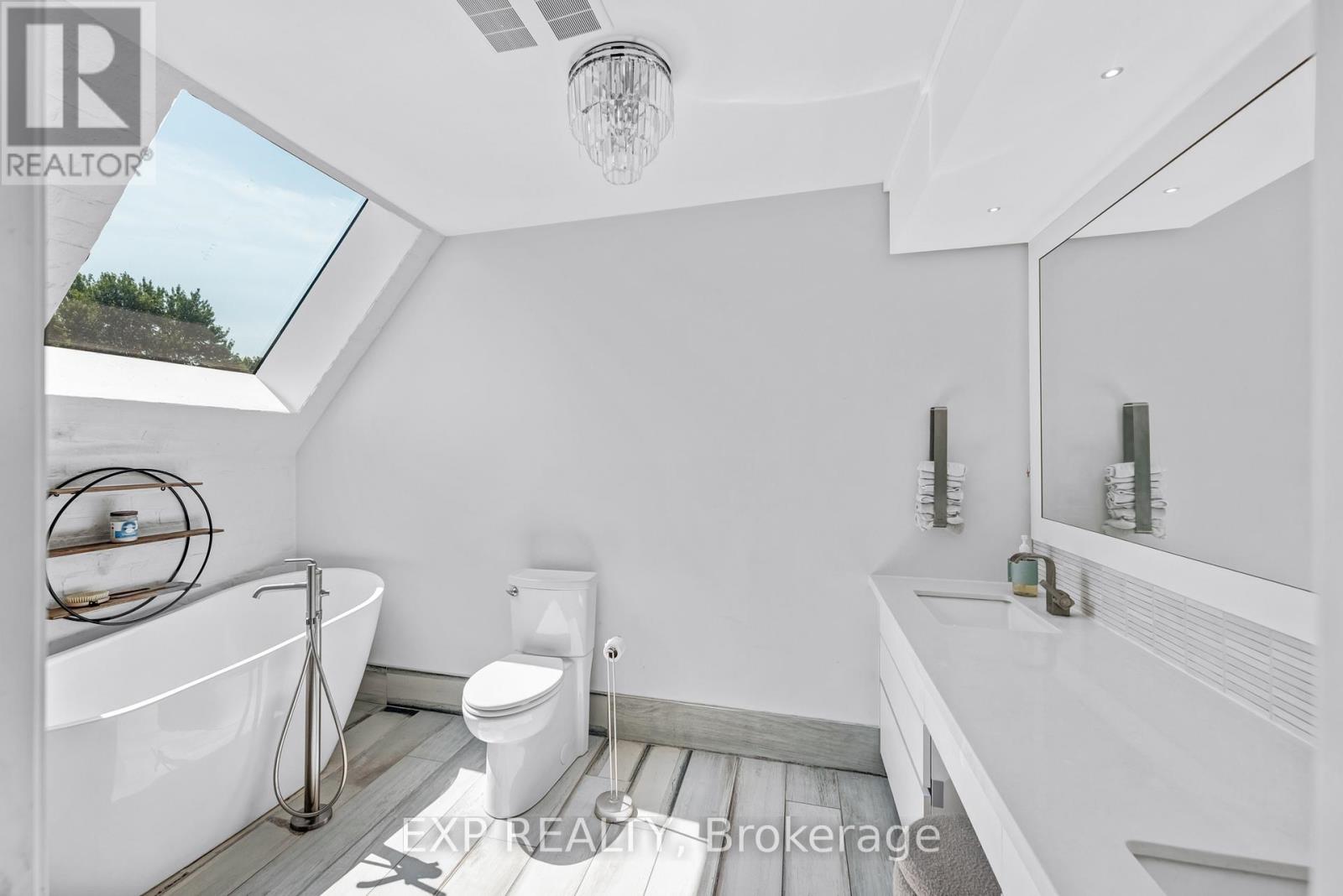 17 Chamberlain Court, King (Nobleton), Ontario  L0G 1N0 - Photo 23 - N12865530