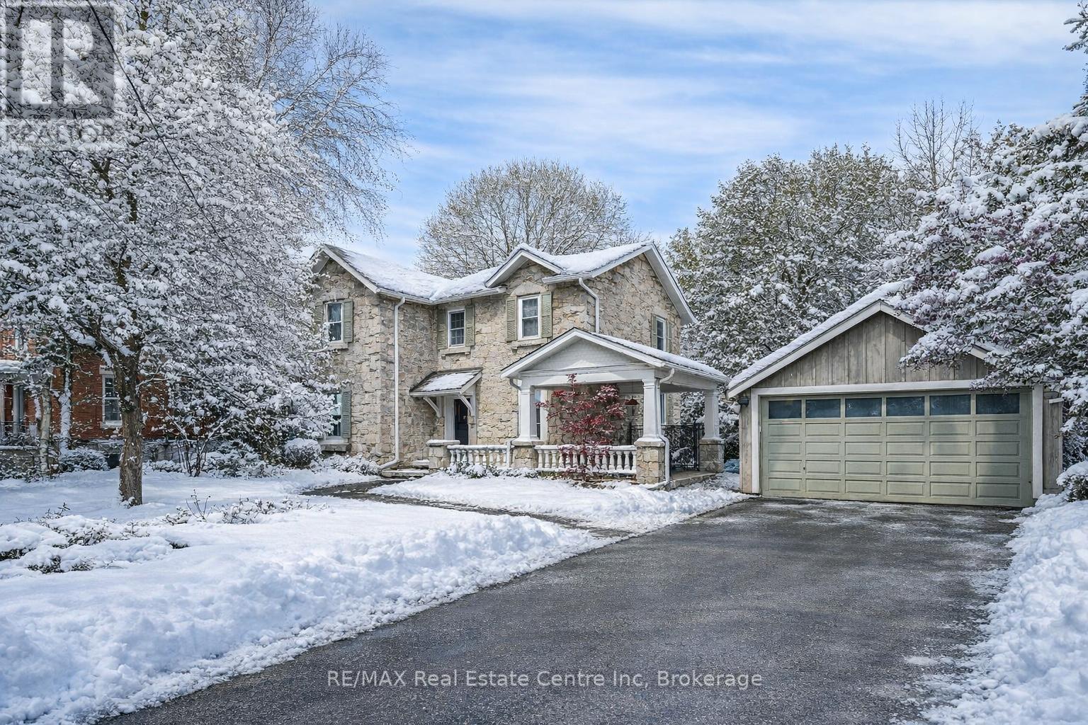 15 LIVERPOOL STREET, Guelph, Ontario