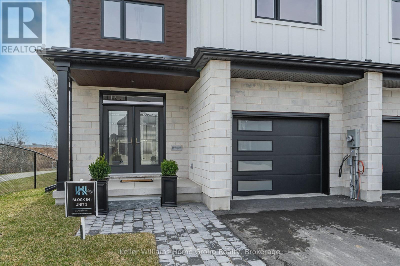 25 Halls Drive, Centre Wellington, Ontario  N0B 1S0 - Photo 4 - X12084257