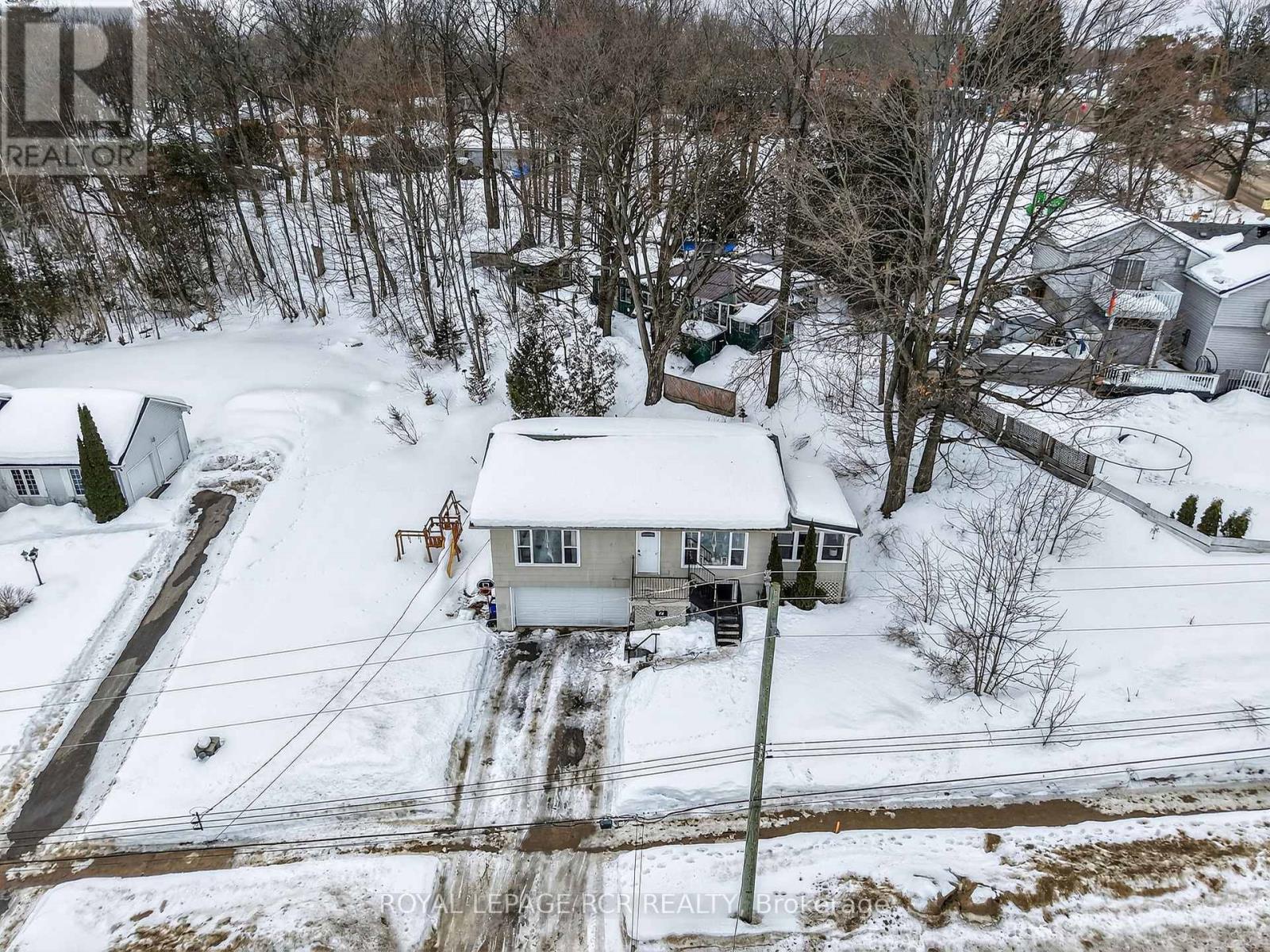 75 Hazel Street, Tay (Waubaushene), Ontario  L0K 2C0 - Photo 17 - S12865228