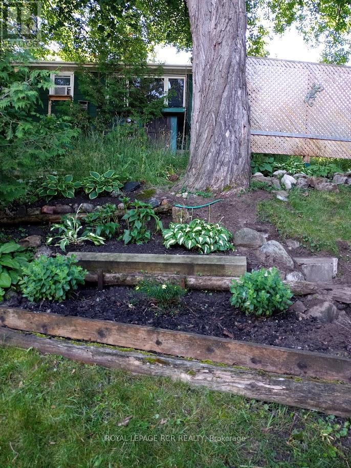 75 Hazel Street, Tay (Waubaushene), Ontario  L0K 2C0 - Photo 24 - S12865228