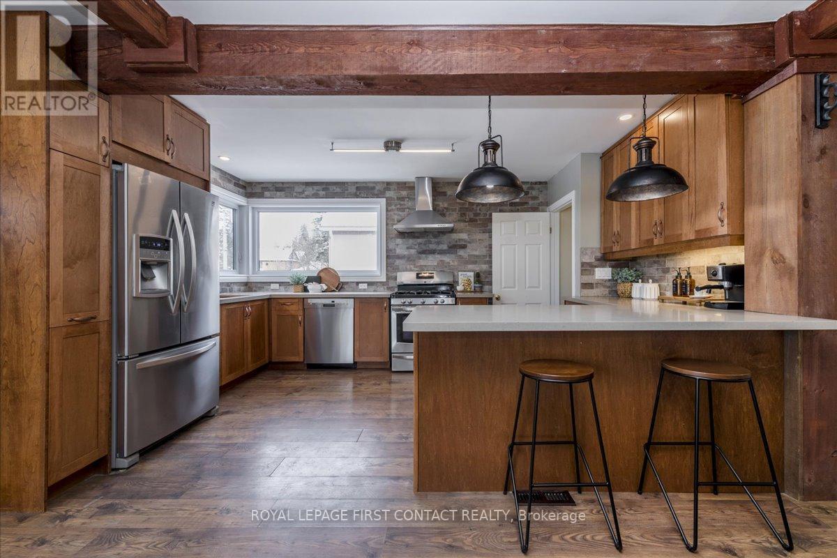 159 Codrington Street, Barrie (Codrington), Ontario  L4M 1R9 - Photo 5 - S12865278