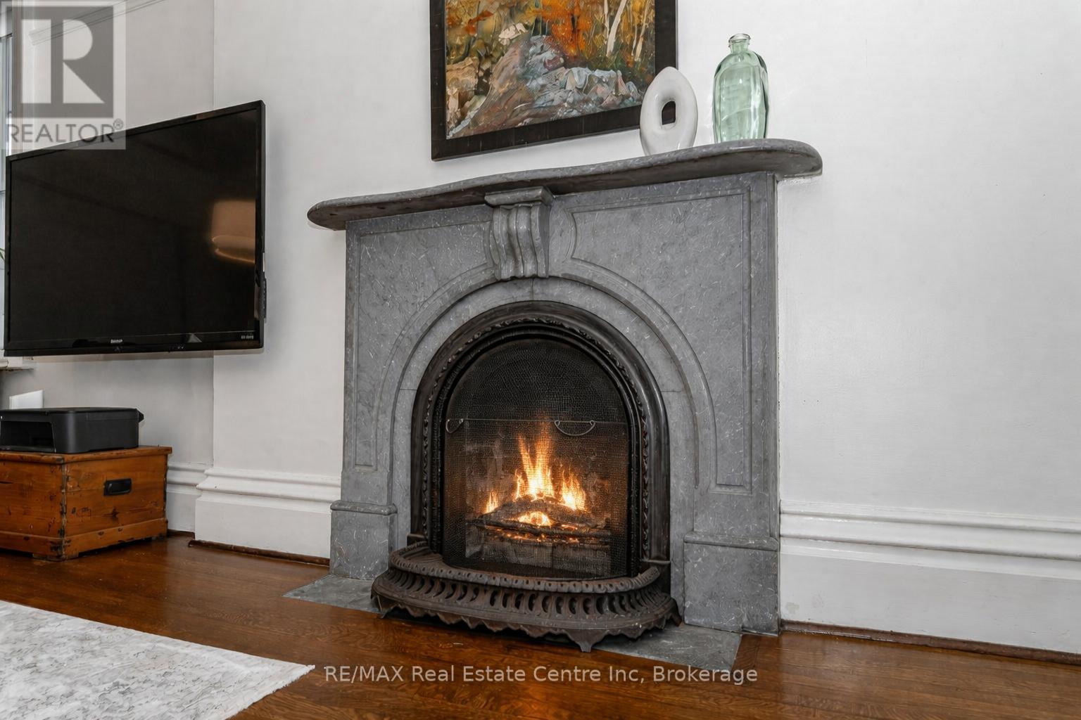 15 Liverpool Street, Guelph, Ontario  N1H 2K8 - Photo 14 - X12820796