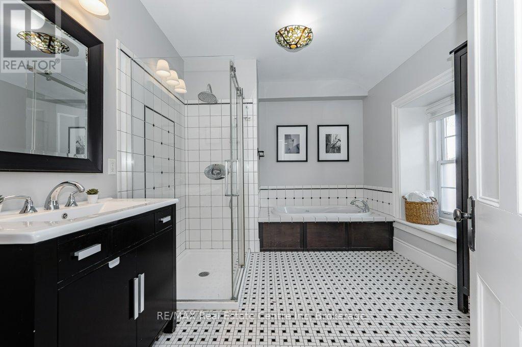 15 Liverpool Street, Guelph, Ontario  N1H 2K8 - Photo 25 - X12820796