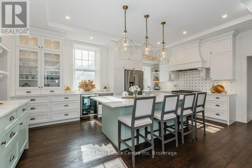 15 Liverpool Street, Guelph, Ontario  N1H 2K8 - Photo 5 - X12820796