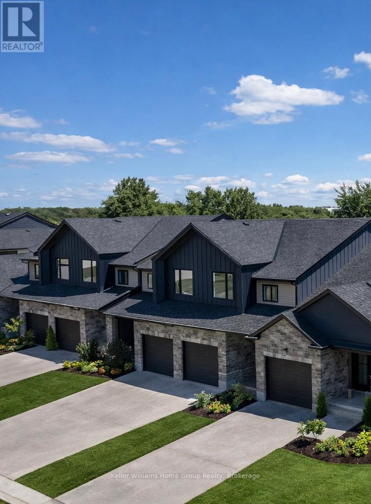 27 HALLS DRIVE, Centre Wellington, Ontario