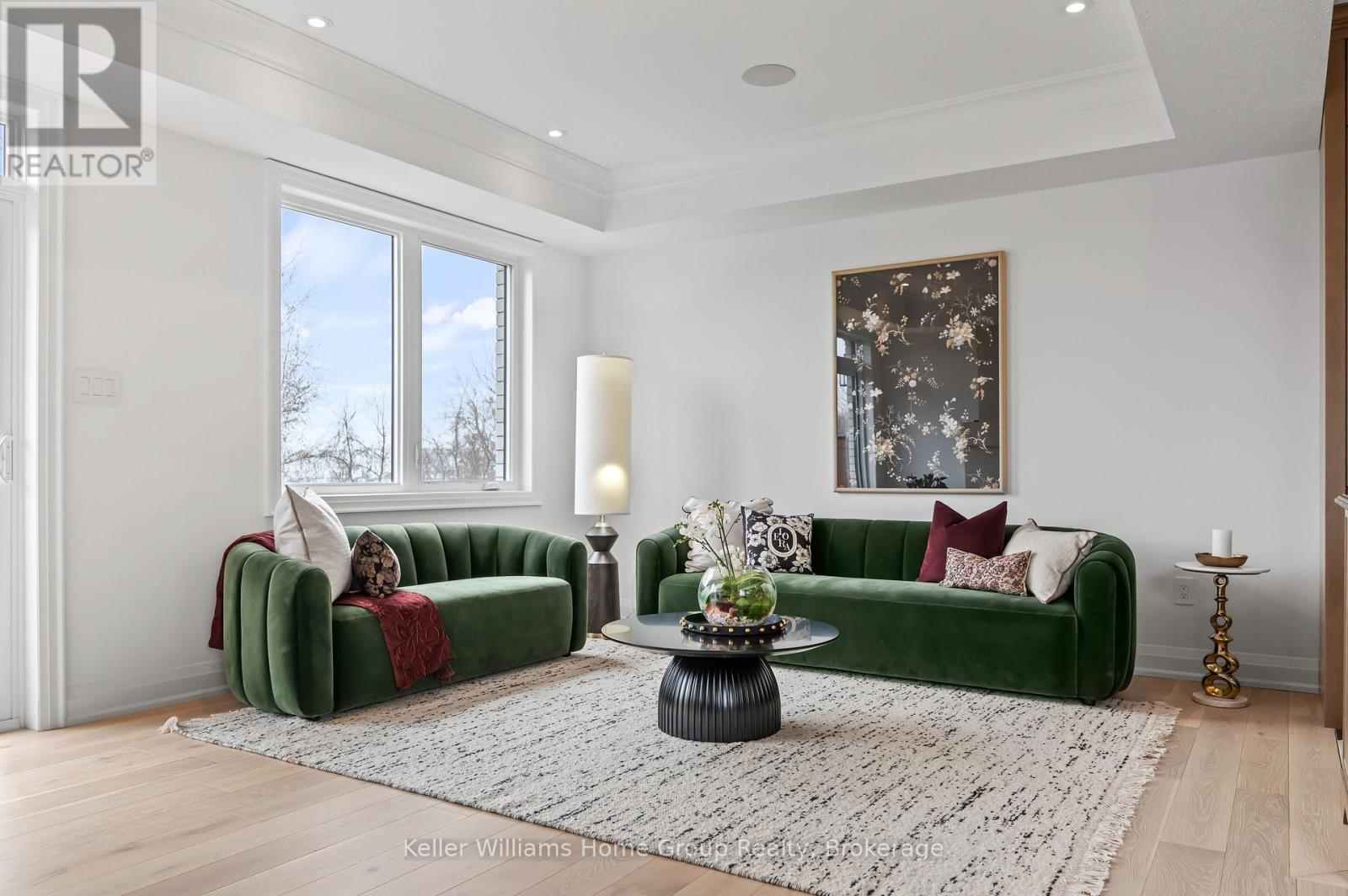 27 Halls Drive, Centre Wellington, Ontario  N0B 1S0 - Photo 12 - X12084265