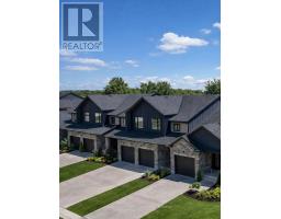 31 HALLS DRIVE, Centre Wellington, Ontario