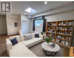 3 - 998 BLOOR STREET W, Toronto, Ontario