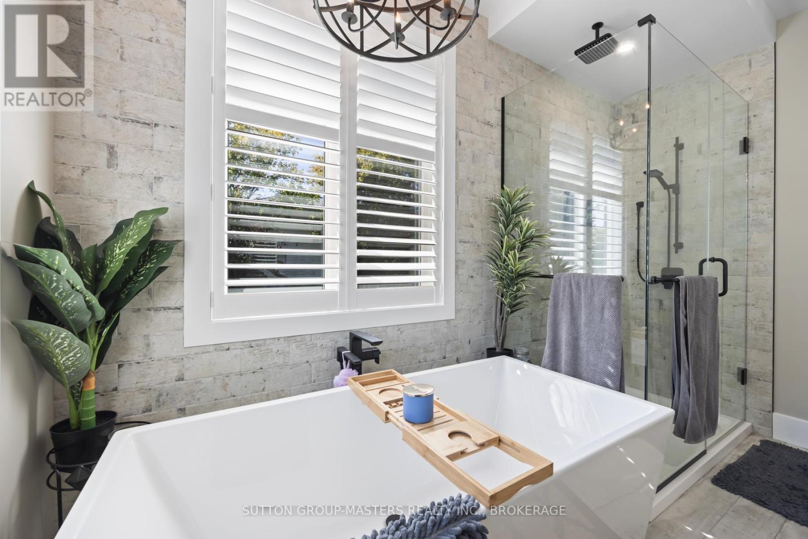 247 Arnold Street, Kingston (City Northwest), Ontario  K7M 3L7 - Photo 28 - X12865736