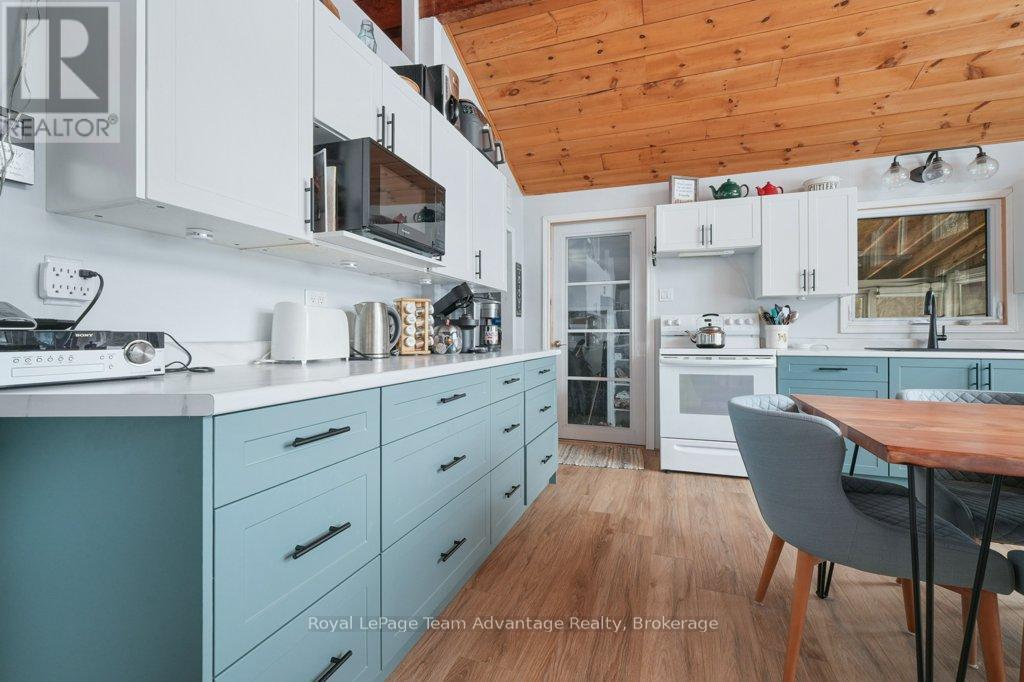 153 Sugar Lake Road, Seguin, Ontario  P2A 0B6 - Photo 7 - X12865680