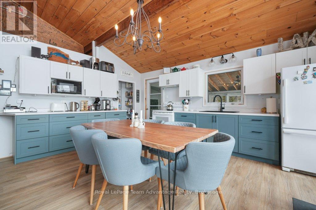 153 Sugar Lake Road, Seguin, Ontario  P2A 0B6 - Photo 8 - X12865680